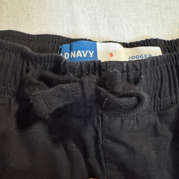 Old Navy Boys Size Small Black Casual Shorts - Picture 2 of 6